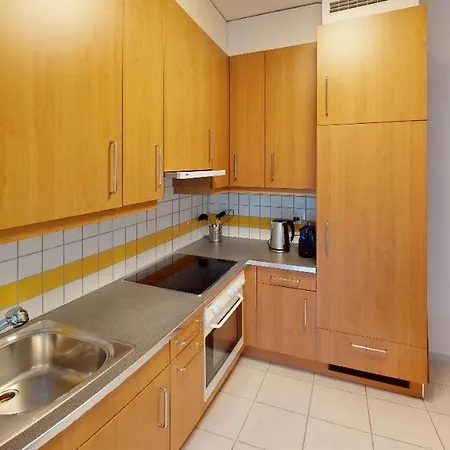 Unique Serviced Living @ St. Johann Apartment *